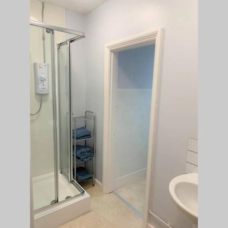 Coastal Corner Apartment Мандсли Екстериор снимка